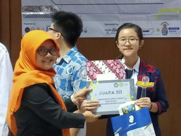 Juara 3 Lomba Matematika LSM XXVIII UNY