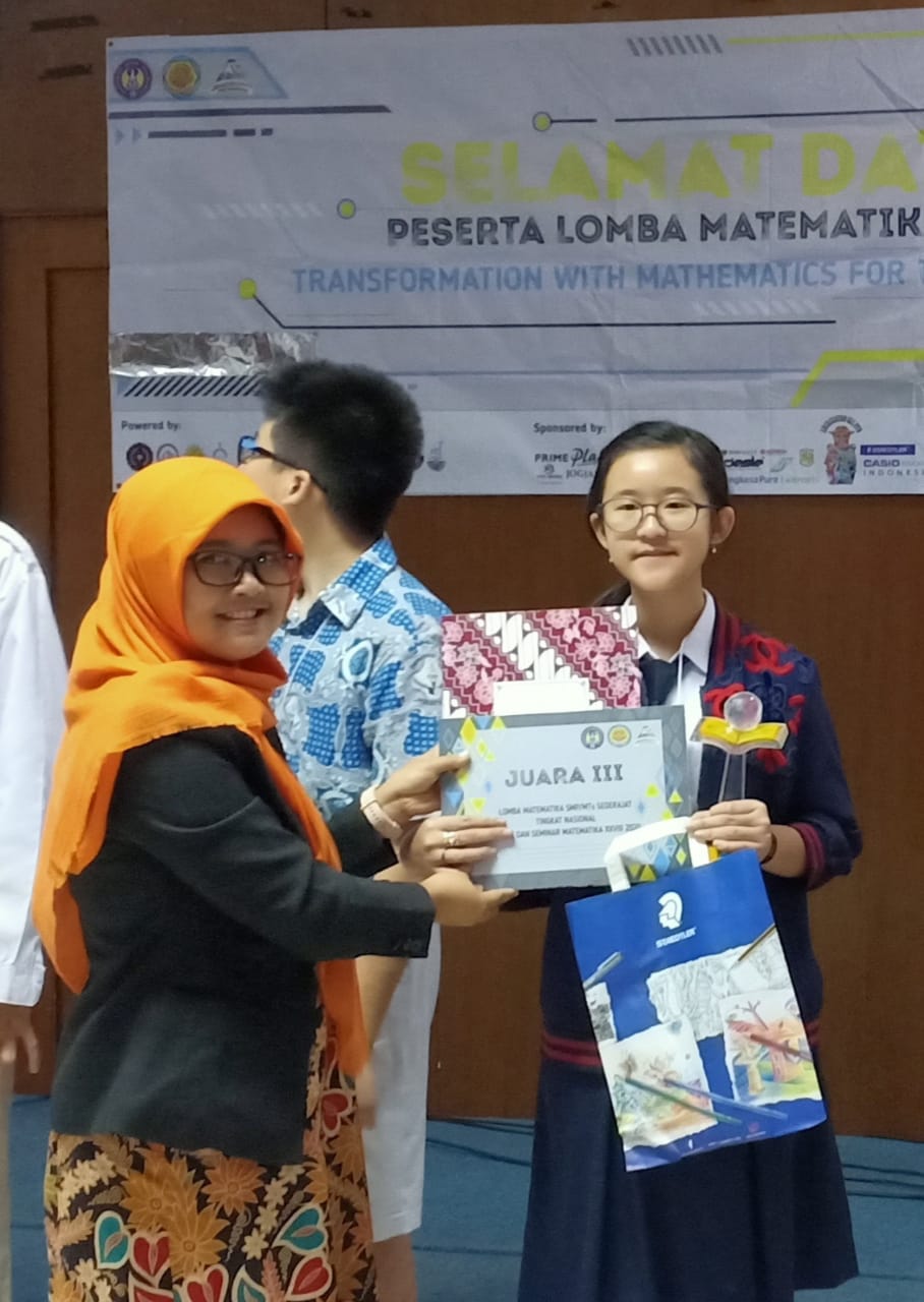 Juara 3 Lomba Matematika LSM XXVIII UNY